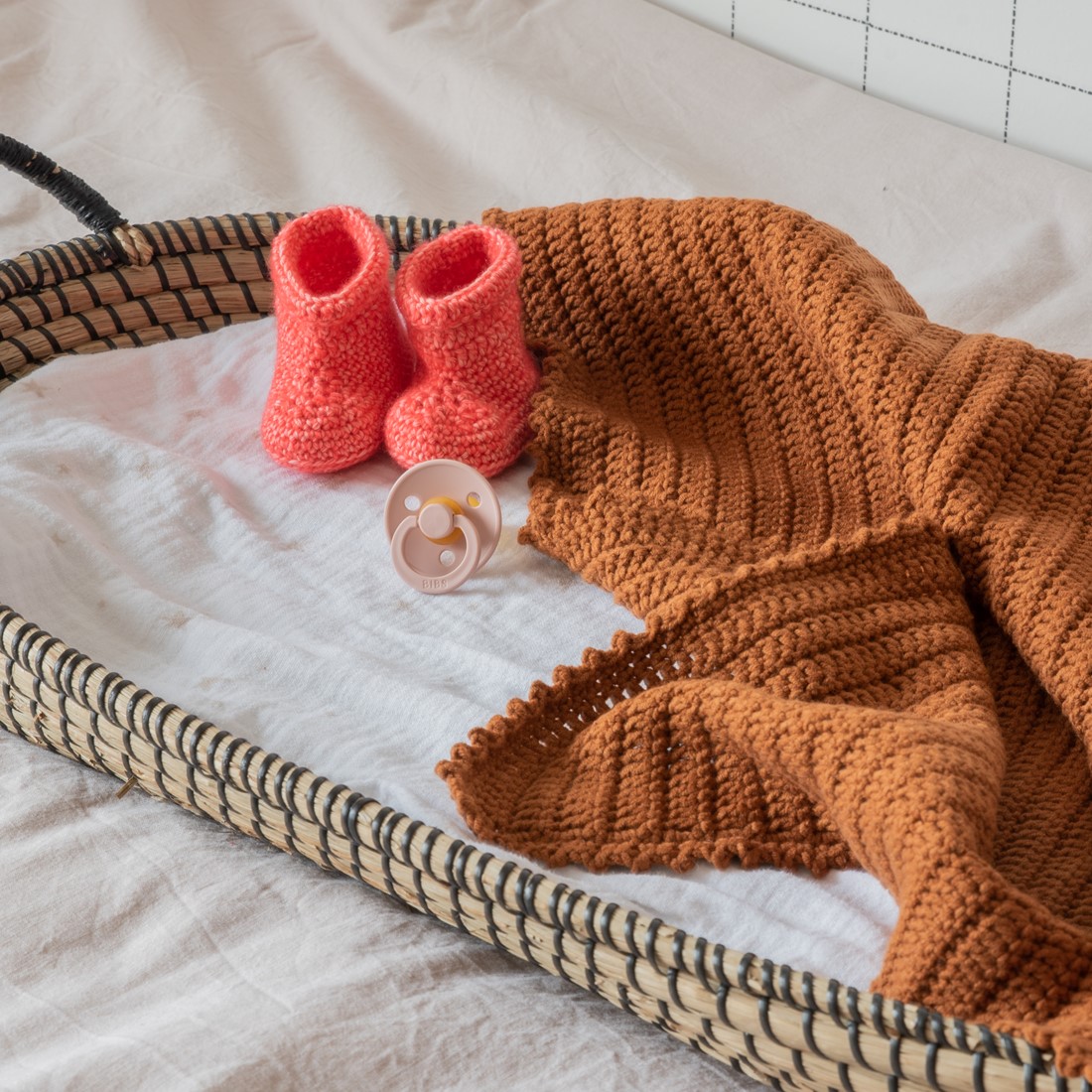 Brown Knitting & Crochet Yarns